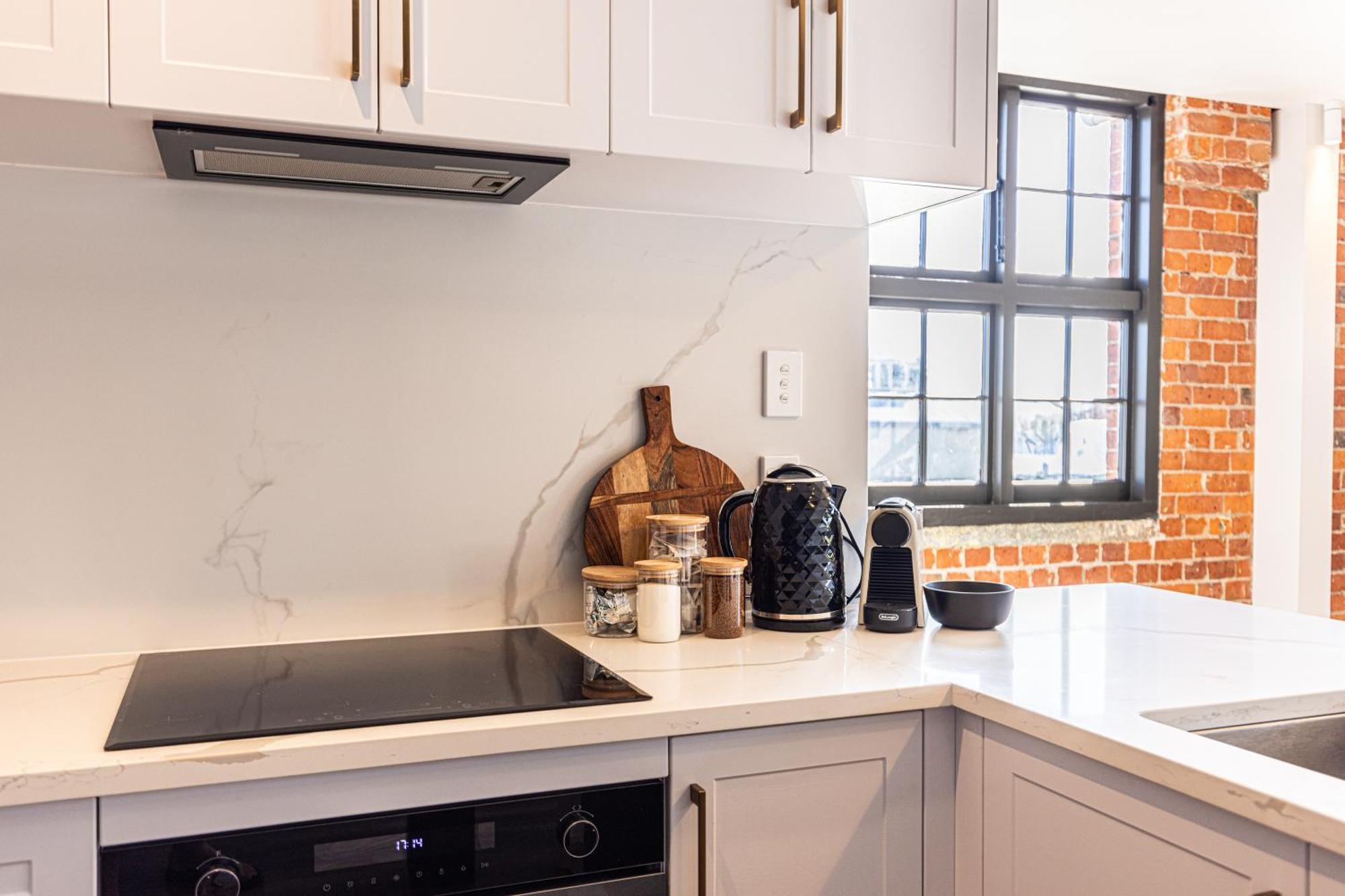Johnston Apartments - Award-Winning Building, Your Unforgettable Stay Whanganui Esterno foto